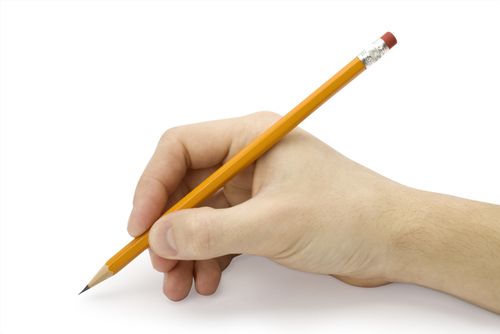 Как научить ребенка правильно держать ручку и карандаш?