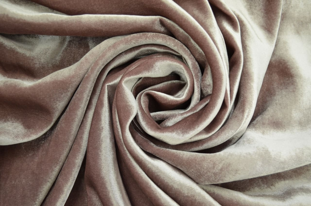 Велюр и бархат.jpg Велюр и бархат.jpg