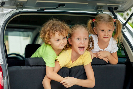 Ігри для дітей в дорозі: як вибрати і чим зайняти дітей в автомобілі